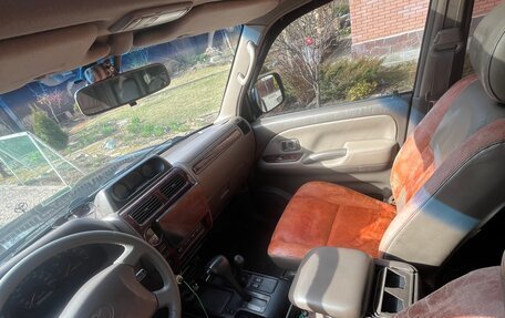 Toyota Land Cruiser Prado 90 рестайлинг, 2000 год, 1 777 000 рублей, 7 фотография