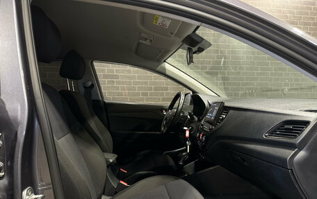 Hyundai Solaris II рестайлинг, 2021 год, 1 580 000 рублей, 8 фотография