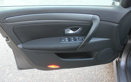 Renault Laguna III рестайлинг, 2009 год, 667 000 рублей, 8 фотография