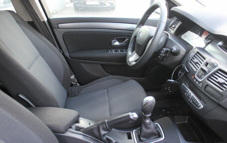 Renault Laguna III рестайлинг, 2009 год, 667 000 рублей, 14 фотография