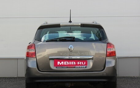 Renault Laguna III рестайлинг, 2009 год, 667 000 рублей, 4 фотография