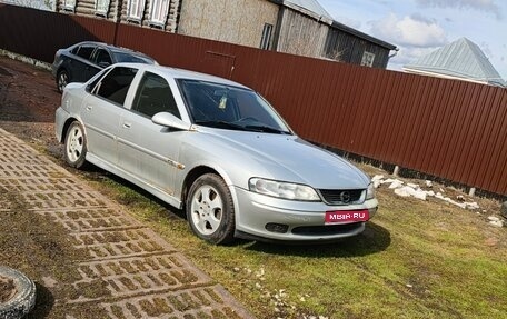 Opel Vectra B рестайлинг, 2000 год, 130 000 рублей, 1 фотография