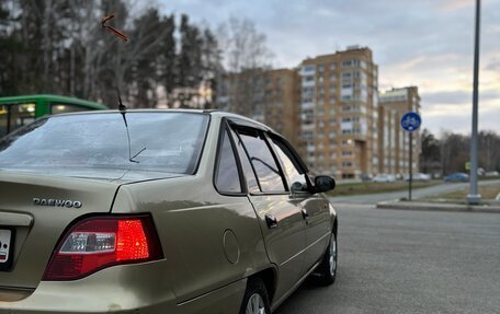 Daewoo Nexia I рестайлинг, 2011 год, 250 000 рублей, 11 фотография