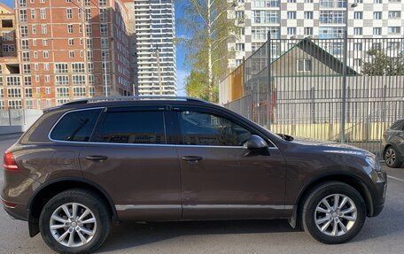 Volkswagen Touareg III, 2010 год, 1 800 000 рублей, 6 фотография