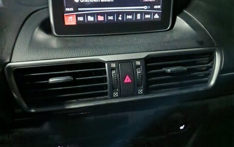 Mazda 3, 2014 год, 950 000 рублей, 11 фотография