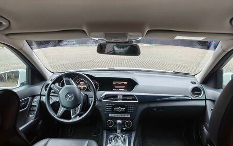 Mercedes-Benz C-Класс, 2013 год, 1 450 000 рублей, 22 фотография