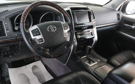 Toyota Land Cruiser 200, 2013 год, 5 099 000 рублей, 12 фотография