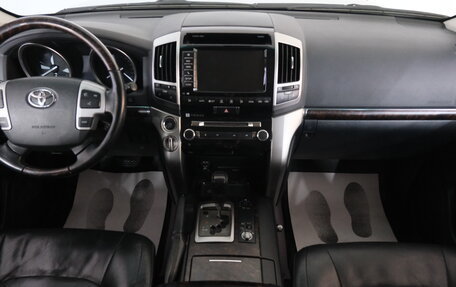 Toyota Land Cruiser 200, 2013 год, 5 099 000 рублей, 15 фотография