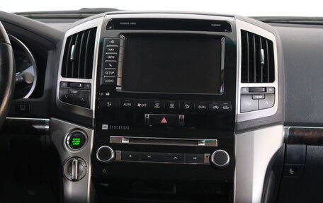 Toyota Land Cruiser 200, 2013 год, 5 099 000 рублей, 16 фотография