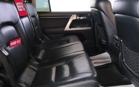 Toyota Land Cruiser 200, 2013 год, 5 099 000 рублей, 23 фотография