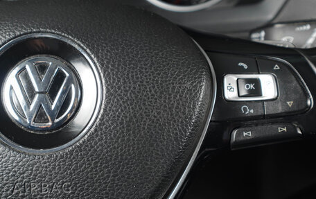 Volkswagen Tiguan II, 2018 год, 2 990 000 рублей, 15 фотография