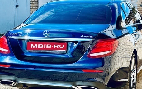 Mercedes-Benz E-Класс, 2019 год, 3 450 000 рублей, 2 фотография