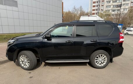 Toyota Land Cruiser Prado 150 рестайлинг 2, 2014 год, 3 700 000 рублей, 2 фотография