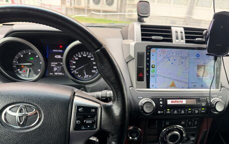 Toyota Land Cruiser Prado 150 рестайлинг 2, 2014 год, 3 700 000 рублей, 9 фотография