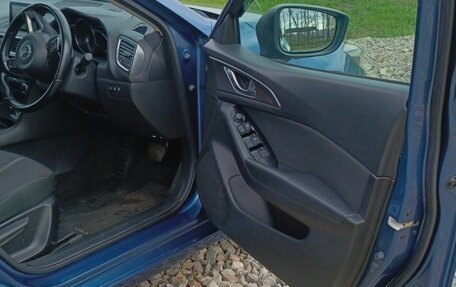 Mazda Axela, 2016 год, 1 380 000 рублей, 38 фотография