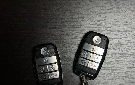 KIA Carnival III, 2020 год, 3 500 000 рублей, 23 фотография