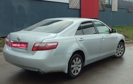 Toyota Camry, 2006 год, 590 000 рублей, 4 фотография