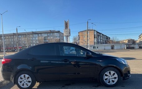 KIA Rio III рестайлинг, 2015 год, 1 050 000 рублей, 2 фотография