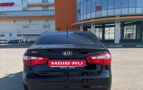 KIA Rio III рестайлинг, 2015 год, 1 050 000 рублей, 4 фотография