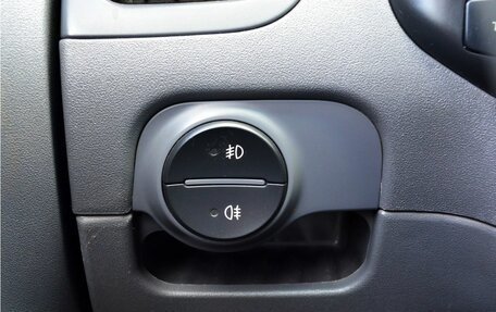 KIA Rio II, 2009 год, 640 000 рублей, 14 фотография