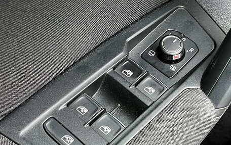 Volkswagen Tiguan II, 2019 год, 2 909 000 рублей, 16 фотография