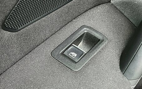 Volkswagen Tiguan II, 2019 год, 2 909 000 рублей, 20 фотография