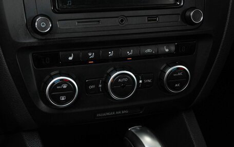 Volkswagen Jetta VI, 2013 год, 1 173 500 рублей, 10 фотография