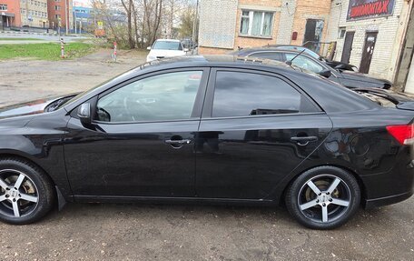 KIA Cerato III, 2010 год, 750 000 рублей, 4 фотография