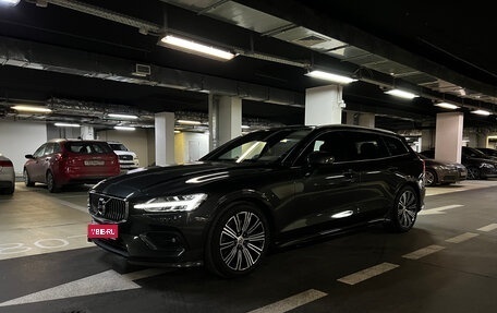 Volvo V60 II, 2019 год, 3 990 000 рублей, 1 фотография