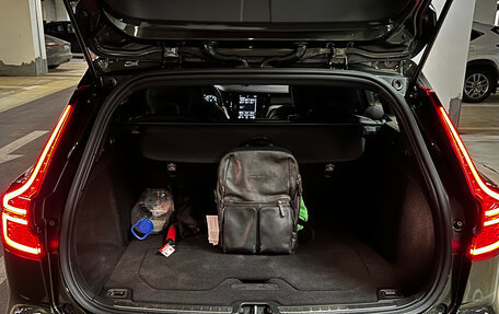 Volvo V60 II, 2019 год, 3 990 000 рублей, 9 фотография