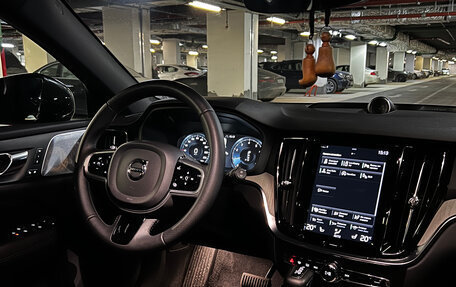 Volvo V60 II, 2019 год, 3 990 000 рублей, 5 фотография