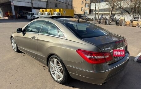 Mercedes-Benz E-Класс, 2010 год, 1 370 000 рублей, 7 фотография