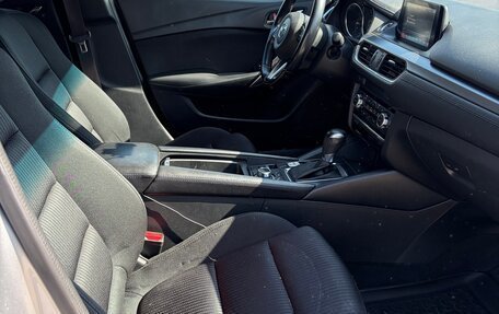 Mazda 6, 2016 год, 1 850 000 рублей, 14 фотография