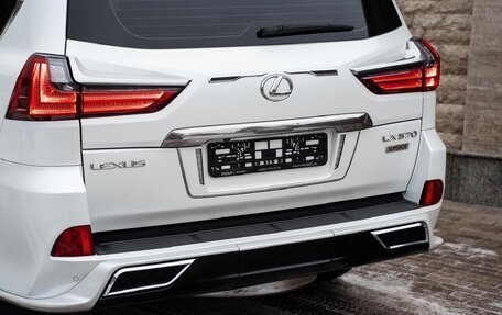 Lexus LX III, 2020 год, 10 900 000 рублей, 8 фотография