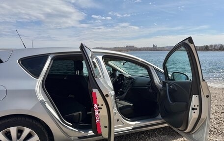 Opel Astra J, 2012 год, 590 000 рублей, 17 фотография