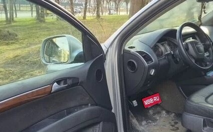 Audi Q7, 2006 год, 1 000 000 рублей, 11 фотография