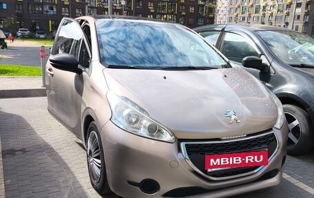 Peugeot 208 II, 2013 год, 520 000 рублей, 18 фотография