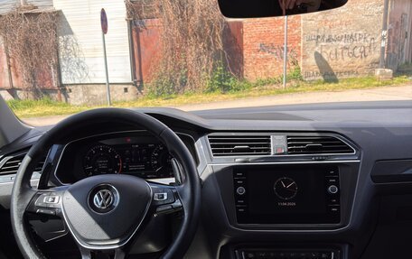 Volkswagen Tiguan II, 2017 год, 2 500 000 рублей, 10 фотография