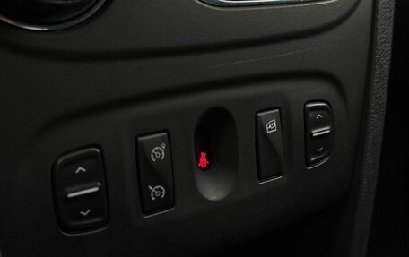 Renault Sandero II рестайлинг, 2016 год, 970 000 рублей, 20 фотография