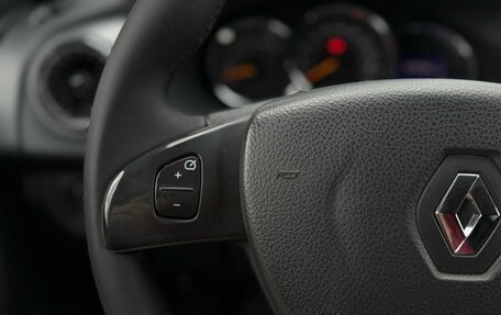 Renault Sandero II рестайлинг, 2016 год, 970 000 рублей, 23 фотография