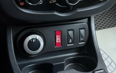 Renault Duster I рестайлинг, 2015 год, 985 000 рублей, 22 фотография