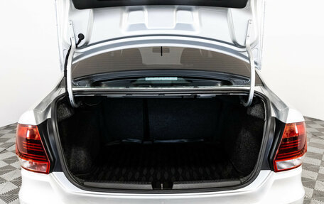 Volkswagen Polo VI (EU Market), 2018 год, 1 199 000 рублей, 18 фотография