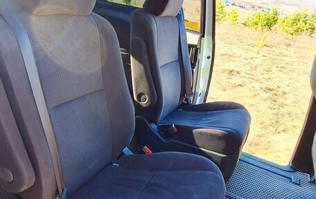 Toyota Estima III рестайлинг -2, 2013 год, 850 000 рублей, 13 фотография