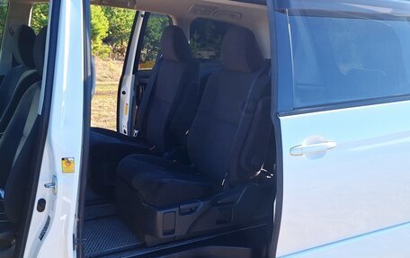 Toyota Estima III рестайлинг -2, 2013 год, 850 000 рублей, 8 фотография