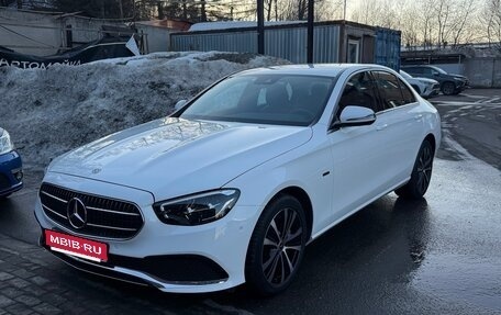 Mercedes-Benz E-Класс, 2020 год, 5 300 000 рублей, 1 фотография