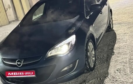 Opel Astra J, 2013 год, 750 000 рублей, 1 фотография