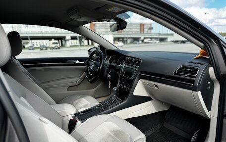 Volkswagen Golf VII, 2016 год, 1 500 000 рублей, 11 фотография