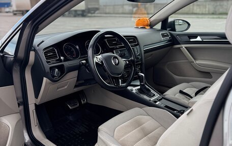 Volkswagen Golf VII, 2016 год, 1 500 000 рублей, 13 фотография