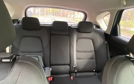 Mazda CX-5 II, 2017 год, 2 400 000 рублей, 10 фотография