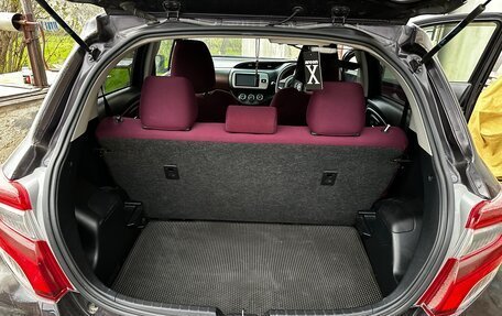 Toyota Vitz, 2015 год, 900 000 рублей, 12 фотография